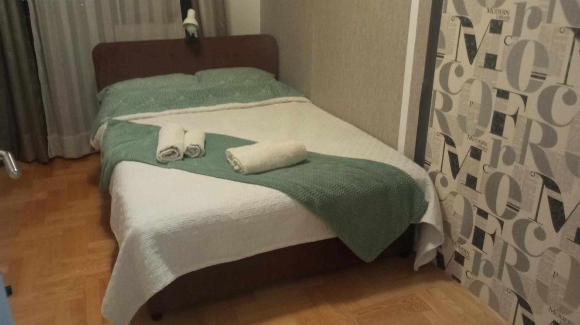 Apartman Gana Altina Lux Белград Екстериор снимка